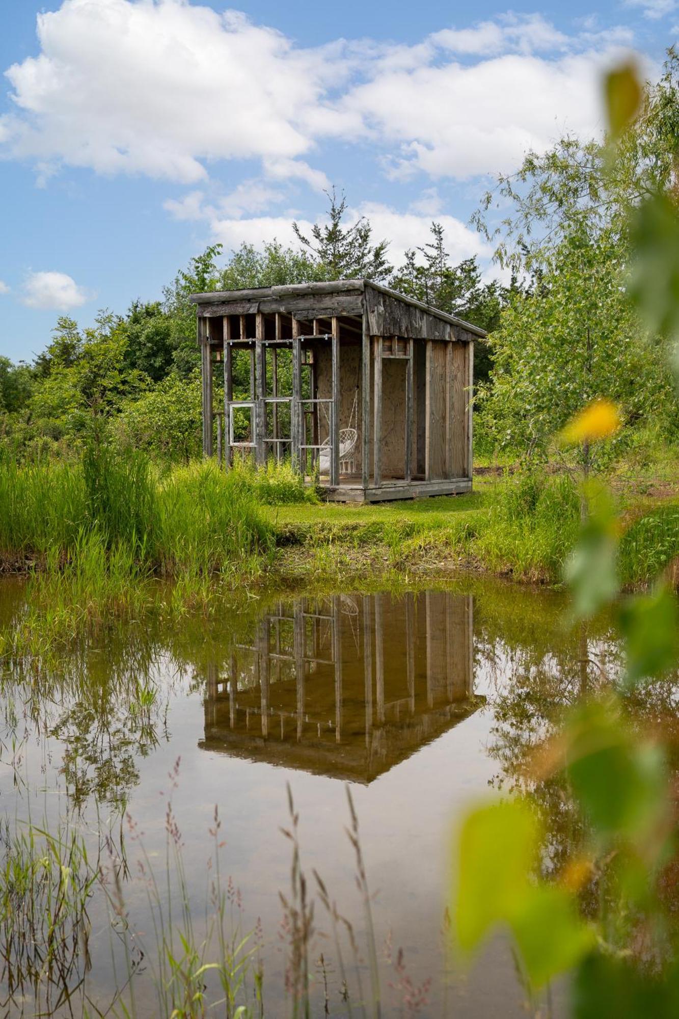 Owl'S Nest Suites Carrying Place Экстерьер фото